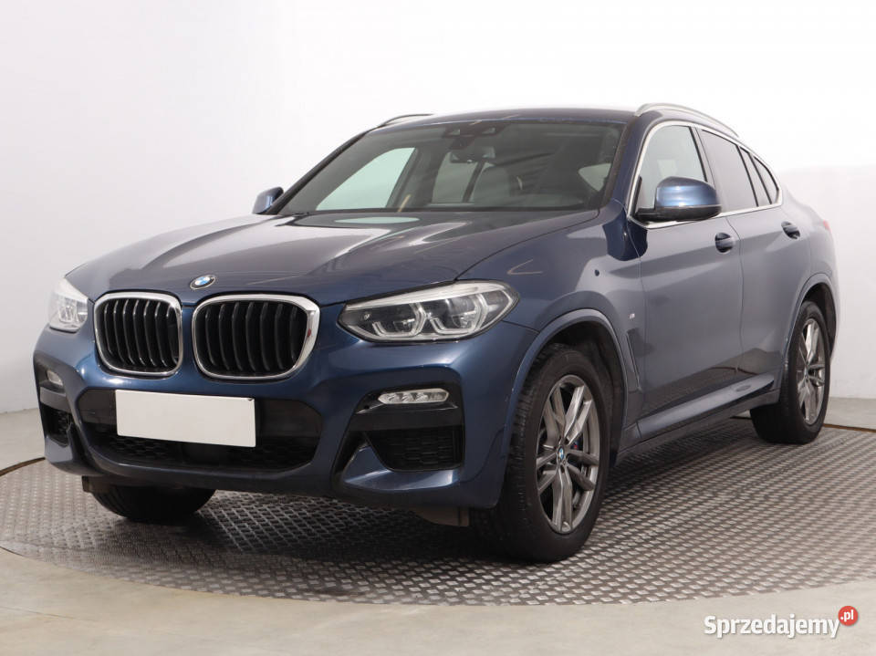 BMW X4 xDrive30i 185KM