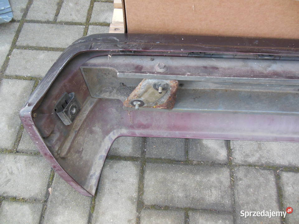 ZDERZAK TYŁ TYLNY MERCEDES W201 190 2018801871 osobowe śląskie Kozy sprzedam