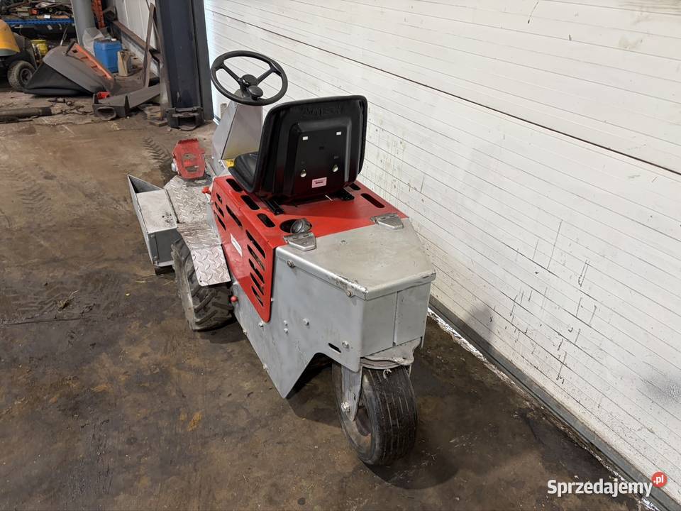 Podgarniacz do paszy ruszt Westermann 2 Myszyniec sprzedam