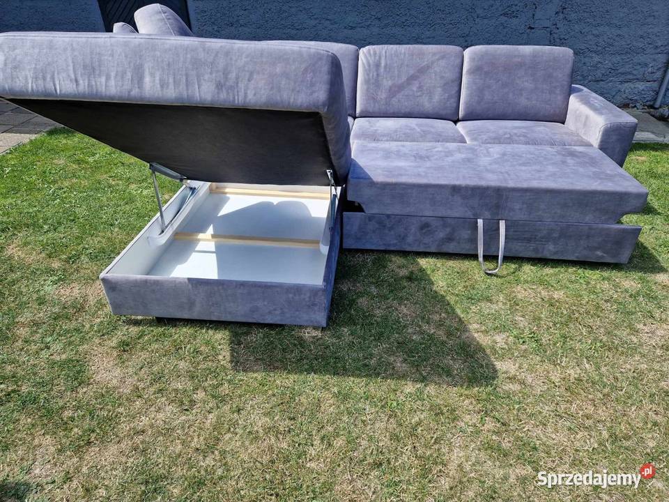 Naroznik z funkcją spania i pojemnikiem Sokolniki