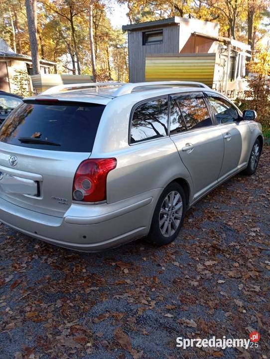 Sprzedam Toyota Avensis D4D relingi dachowe