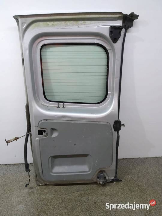 DRZWI PRAWE TYŁ CMG64 Nissan Primastar I Rok produkcji 2004