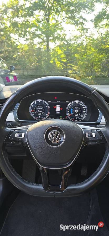 Volkswagen Passat B8 Variant 20 TSI 220 Highline Rok produkcji 2015 sprzedam