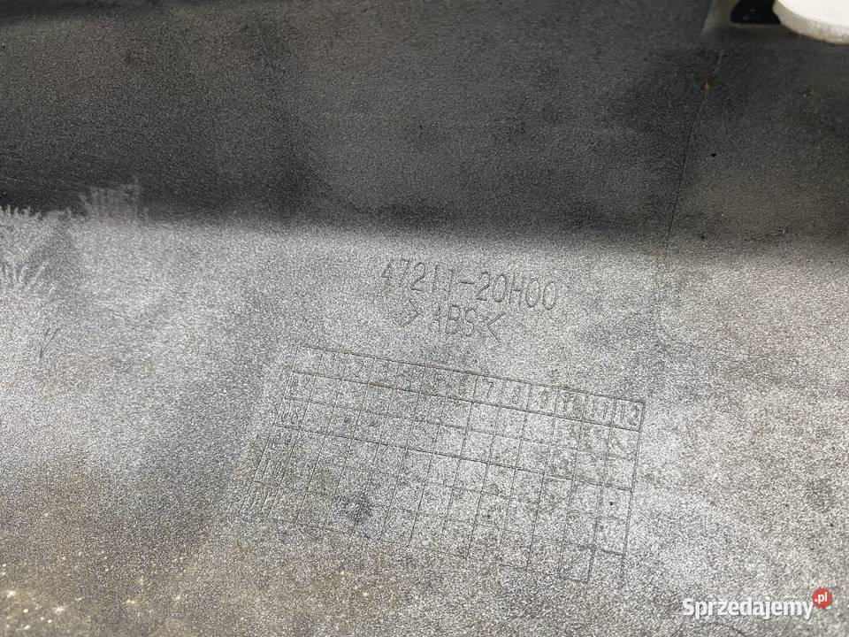 SUZUKI SIXTEEN UX125 OWIEWKA BOCZEK PRAWY OGON Siedlce sprzedam