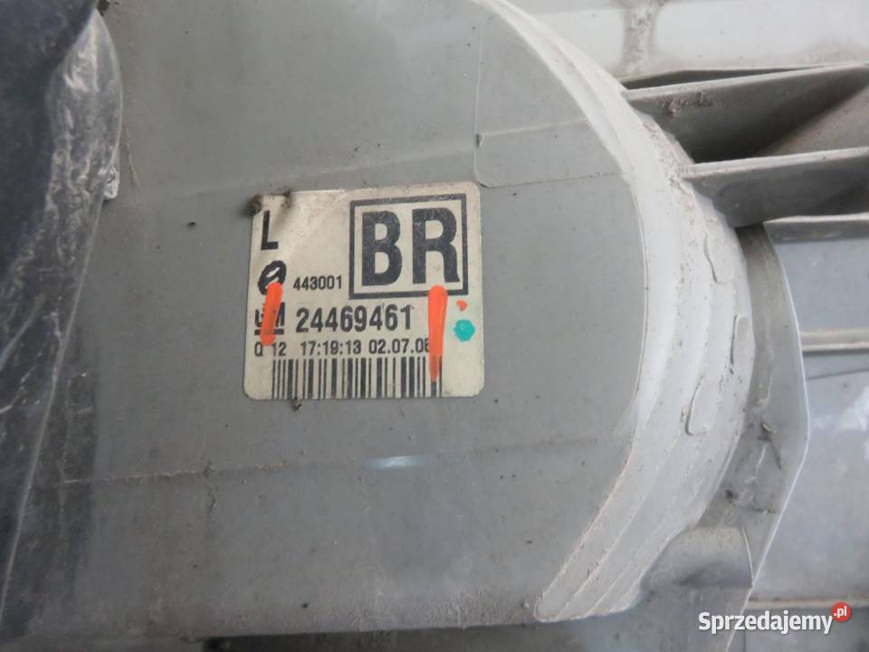 LAMPA LEWA TYLNA OPEL VECTRA C 24469461 sprzedam