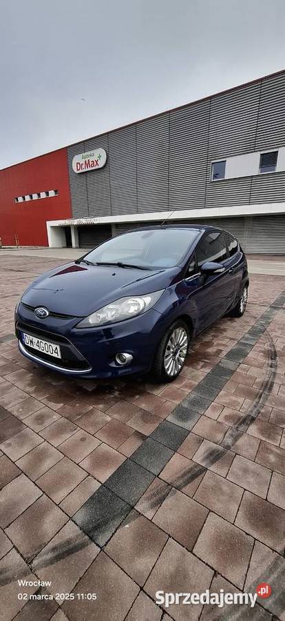 Sprzedam Forda Fiestę 16 diesel 2010r stan światła przeciwmgielne Wrocław