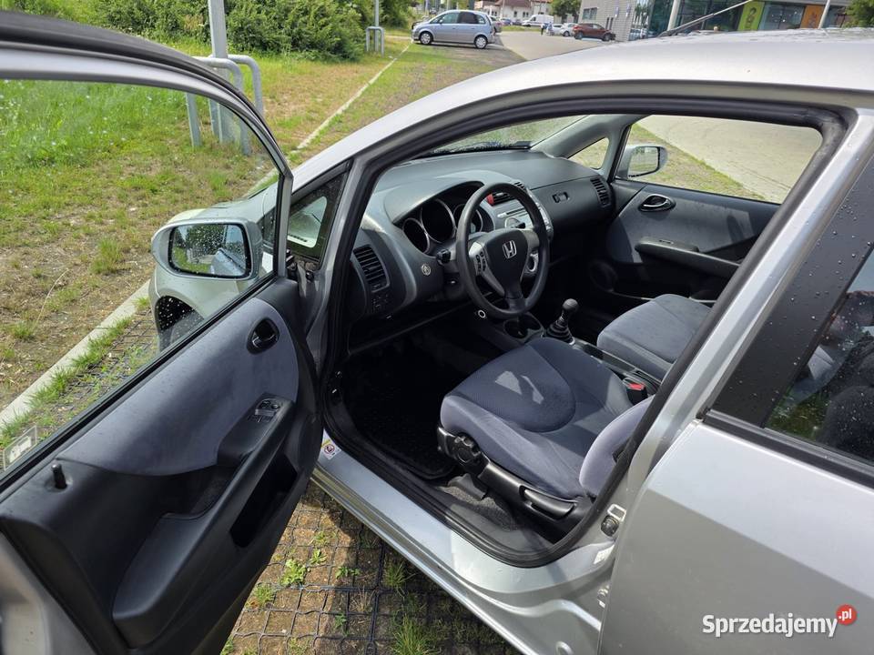 Honda Jazz 14 LPG Klima Hak
