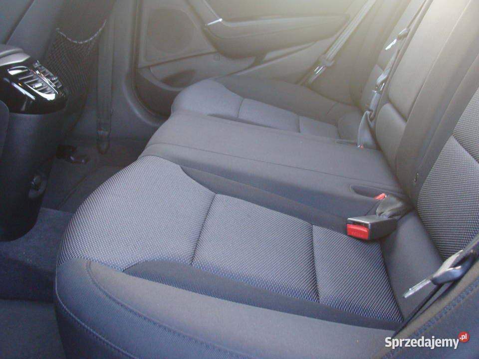 Hyundai i40 17 crdi 136 sprowadzony LED czujnik parkowania Kowala-Stępocina