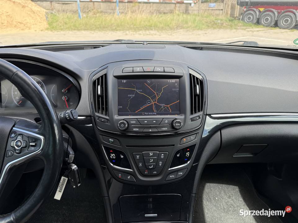 Opel Insignia 16 BENZYNA Zarejestrowana Długie wielkopolskie