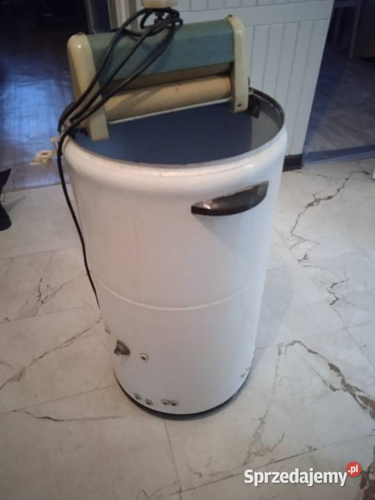 Mała pralka Frania tanio