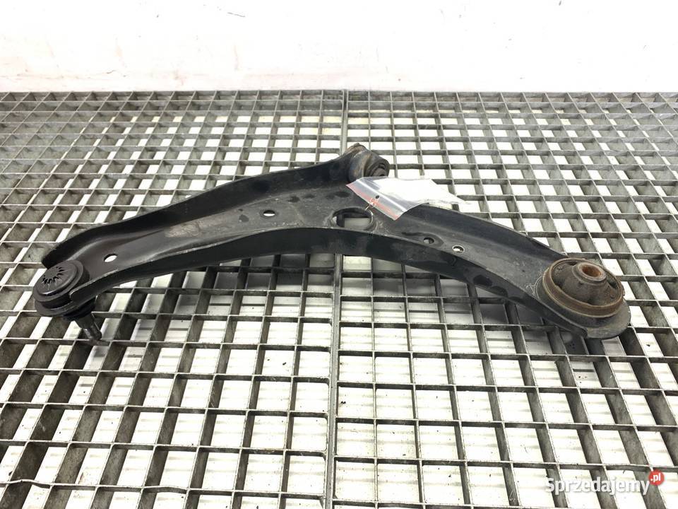 WAHACZ PRAWY PRZÓD HYUNDAI i20 II Hatchback