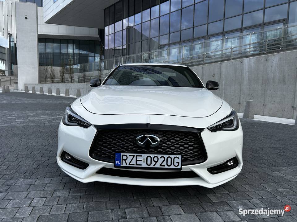 Infiniti Q60S Red Sport 405 4x4 Rzeszów
