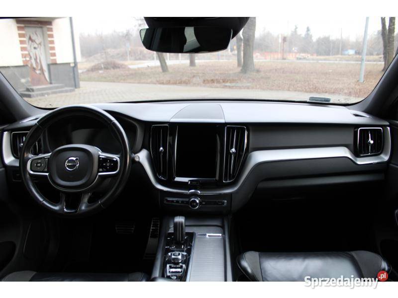 Volvo XC60 2020 prod AWD RDESIGN HAK SALON automatyczna Warszawa