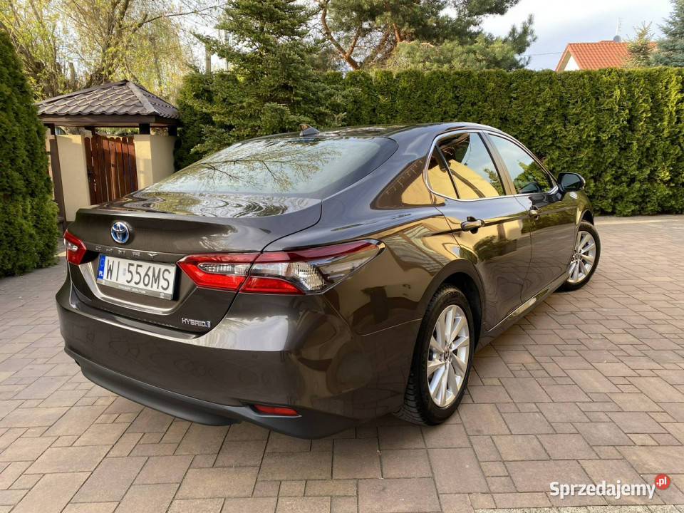 Toyota Camry I WłI Rej 2023 32000 Serwis Aso Camry sprzedam