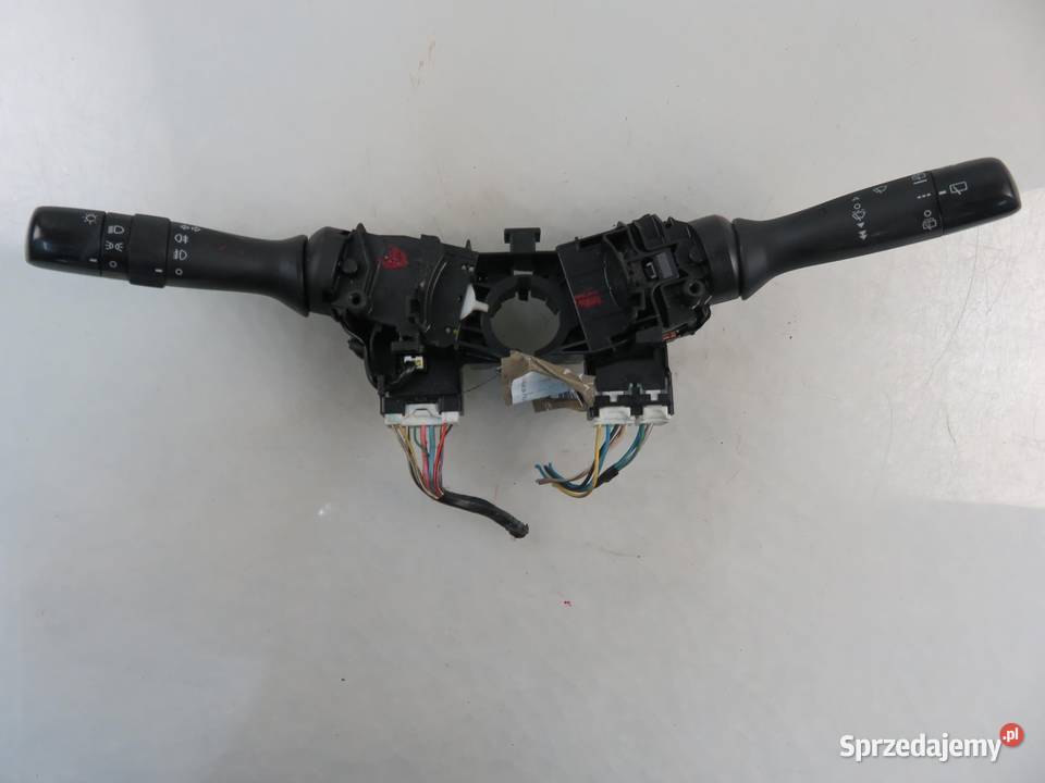 PRZEŁĄCZNIK ZESPOLONY TOYOTA URBAN CRUISER