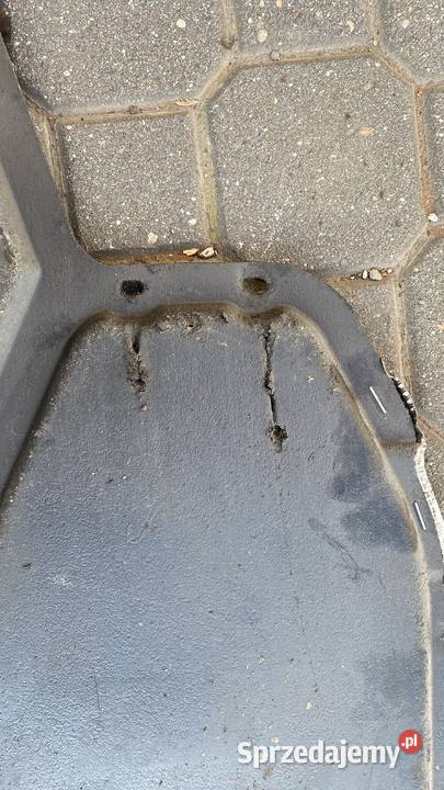 Osłona skrzyni e60 osobowe mazowieckie Warszawa