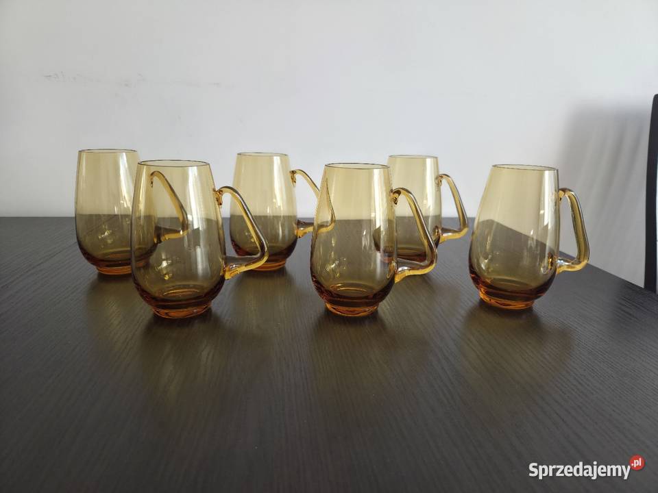 Szklanki kufel vintage PRL Porcelana i szkło wielkopolskie Poznań