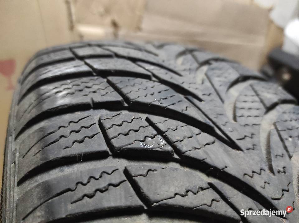 Opona zimowa 2055516 GoodYear Ultragrip 7 Słupca sprzedam