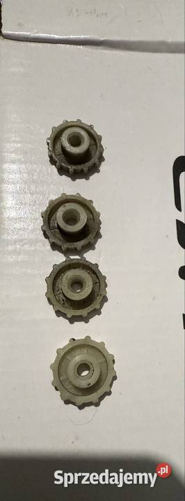 Nakrętki osłon lamp tył BMW e21 śląskie Mszana