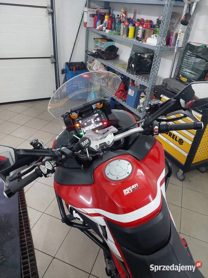 Ducati Multistrada 1200s