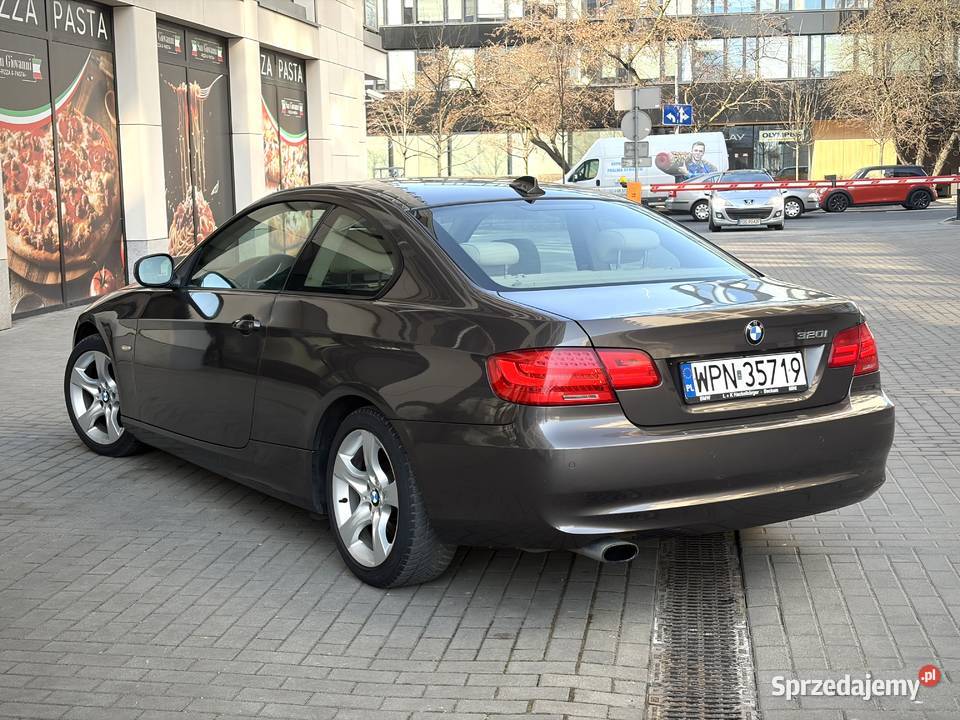 BMW Serii 3 Coupe E92 polift bogate wyposażenie Warszawa sprzedam