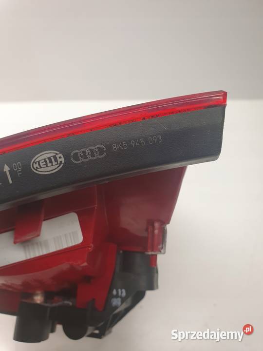LAMPA LEWY TYŁ W KLAPE AUDI A4 B8 SEDAN