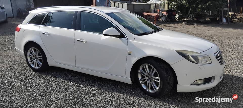 Opel insignia sports tourer 20t z gazem