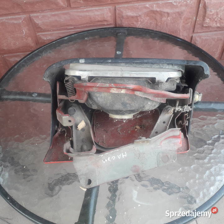 Reflektory Mazda 323F 8994r Lampy przednie Żabno
