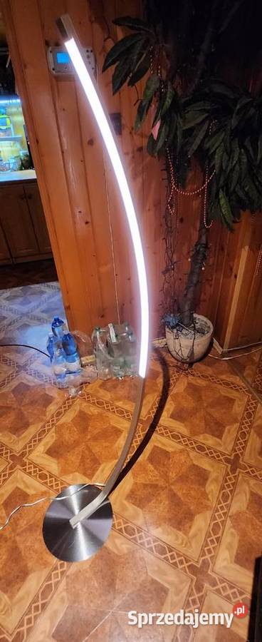 Lampa podłogowa LED Gliwice
