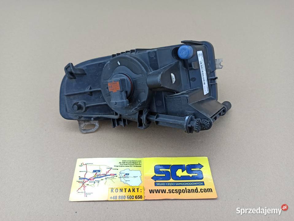 AUDI A3 8V HALOGEN LEWY PRZÓD 8V0941699C Trzciel sprzedam