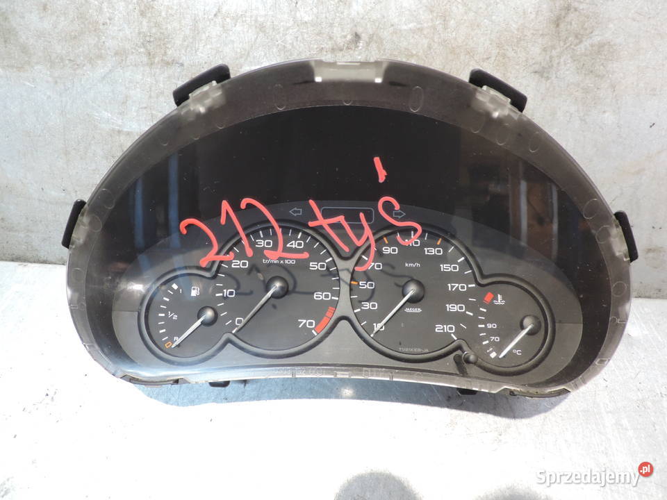 LICZNIK PEUGEOT 206 11 2WTYCZKI 9641573780 sprzedam
