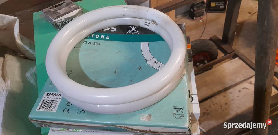 Świetlówka kołowa zestaw x 5 podlaskie Szypliszki