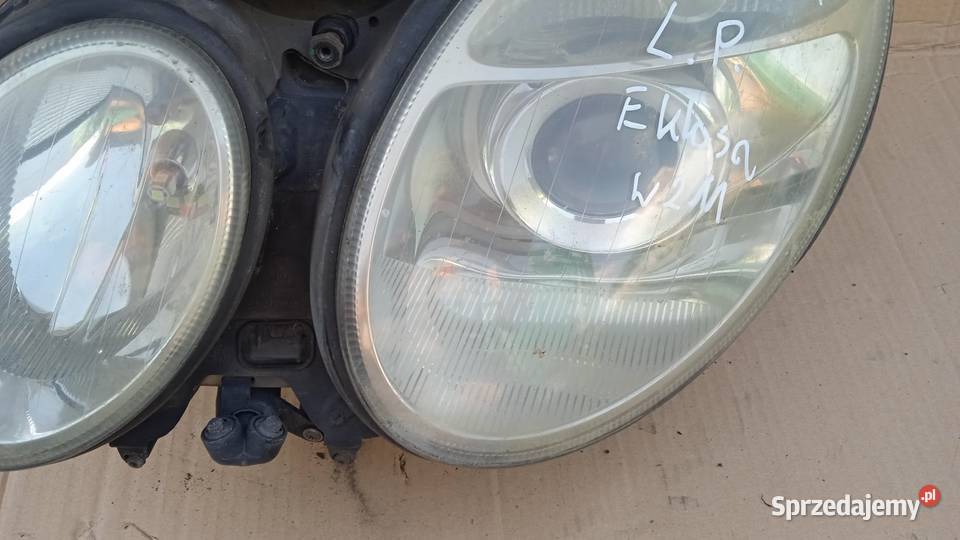 MERCEDESE W211 LAMPA PRZÓD LEWA BIXENON EU Zbierkowo sprzedam