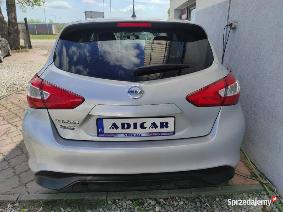 Nissan Pulsar klimatronik nowe opony tempomat