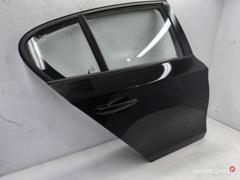 DRZWI PRAWY TYŁ BMW 1 E87 LIFT SCHWARZ 2 Drzwi Karoseria