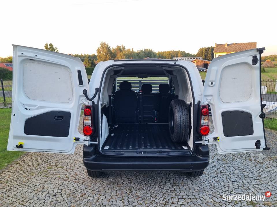 CITROEN BERLINGO III LIFT 1WŁ 2017r FULL czujnik deszczu Samochody dostawcze łódzkie Sieradz