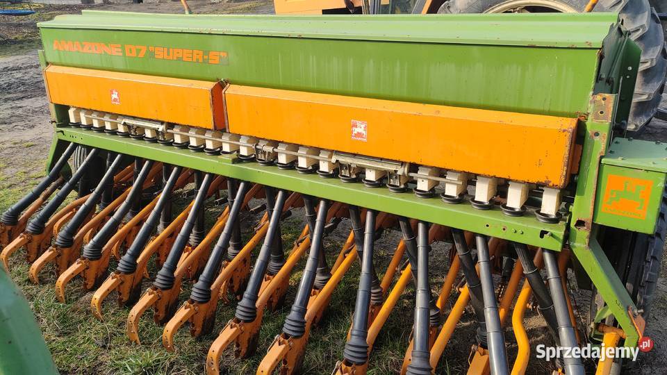 Siewnik 3m AmazoneHassiaFiona Zwoleń sprzedam