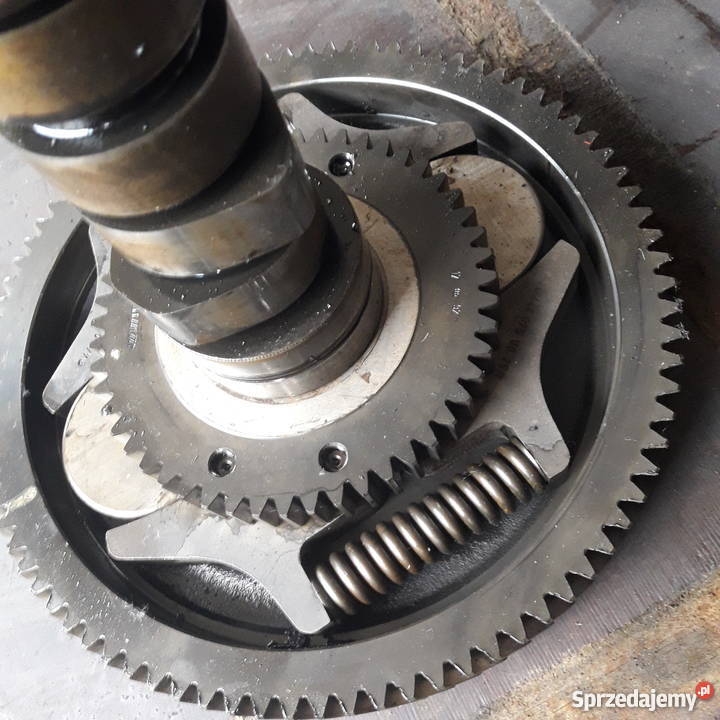 Wałek rozrządu Mercedes V8 OM402LA 4220511101 Częstochowa sprzedam