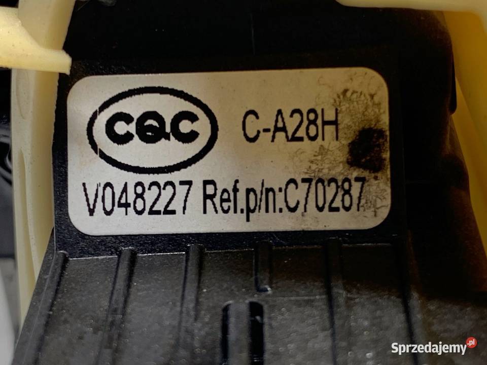 ZAMEK DRZWI PRAWY TYŁ VOLVO XC60 II SUV V048227