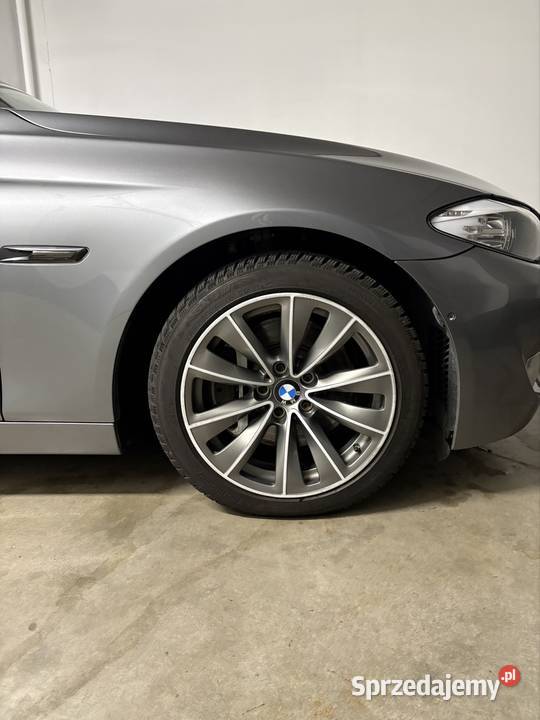 BMW Seria 5 F11 525d xDrive 218 Automat 4x4 Bartąg