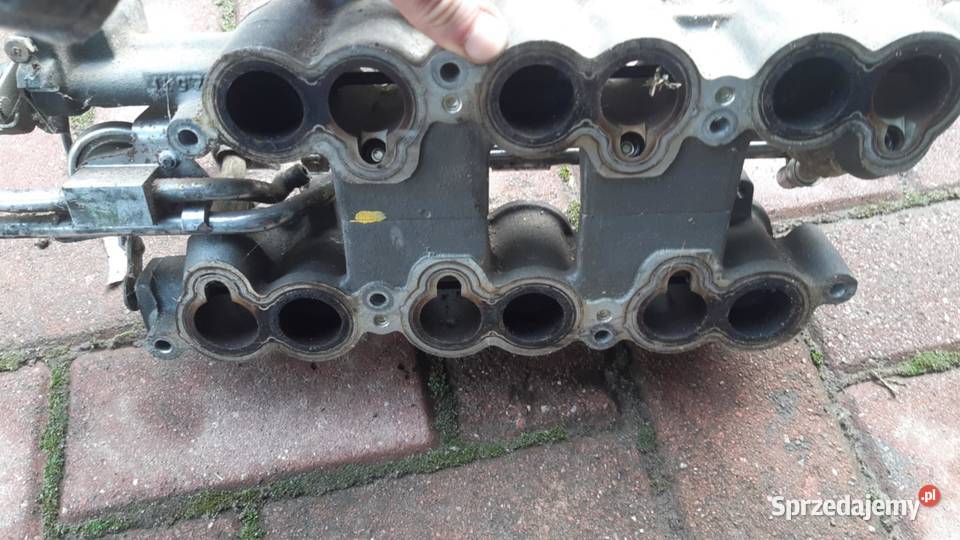 kolektor listwa wtryskowa wtryski Ford Mondeo V6 Nałęczów