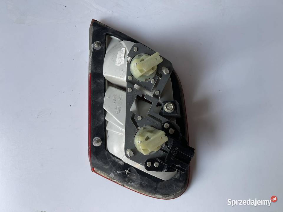 MERCEDES CLK W208 PRAWA LAMPA W KLAPĘ Ostroróg