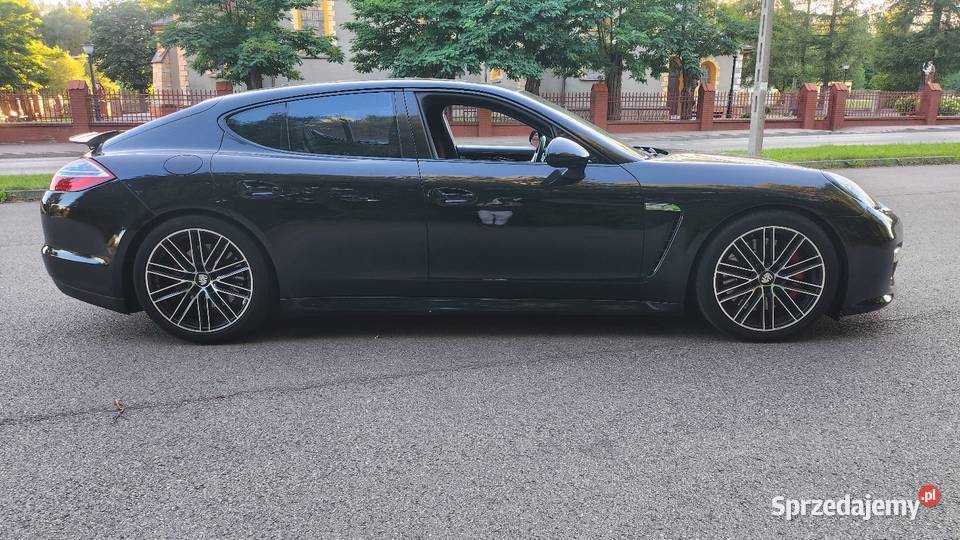 Porsche Panamera GTS 48 V8 440 4x4 2013 Full 440KM