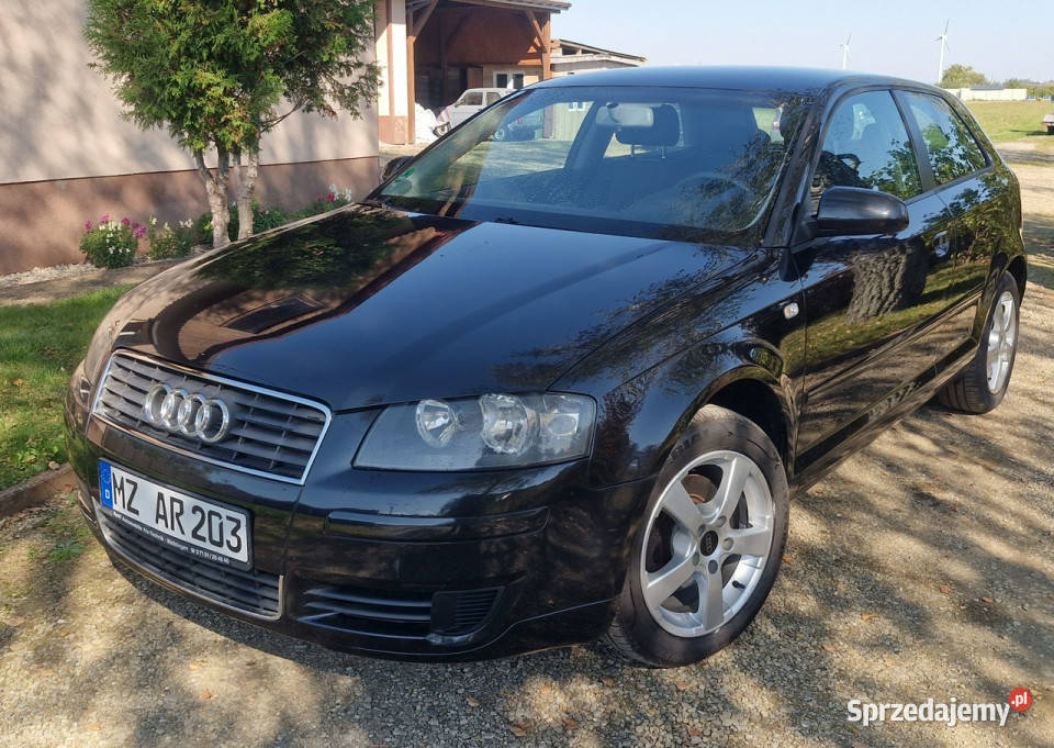 Audi A3 3drzwiowe 16 102 BENZ alu klimatronik
