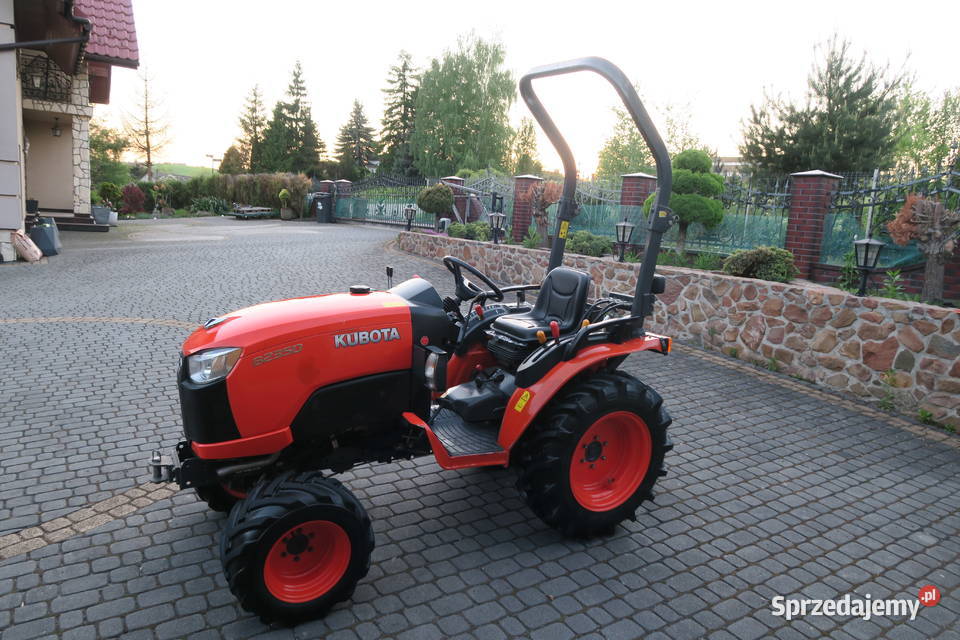 Traktorek ogrodowy Kubota B2350 420MTH Salon Michałowice