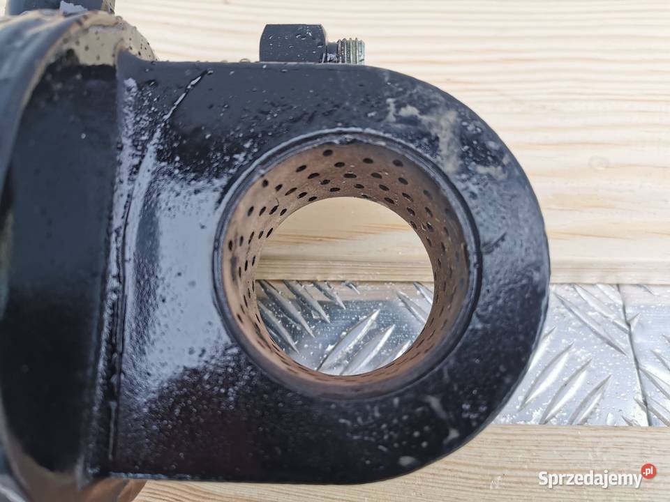 Cylinder hydrauliczny poziomowania Manitou MLT Pozostałe Części Wilkowo sprzedam