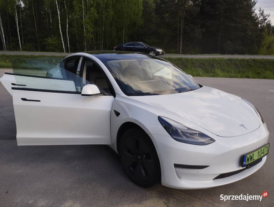 Tesla Model 3 Standard Range Plus Wołomin