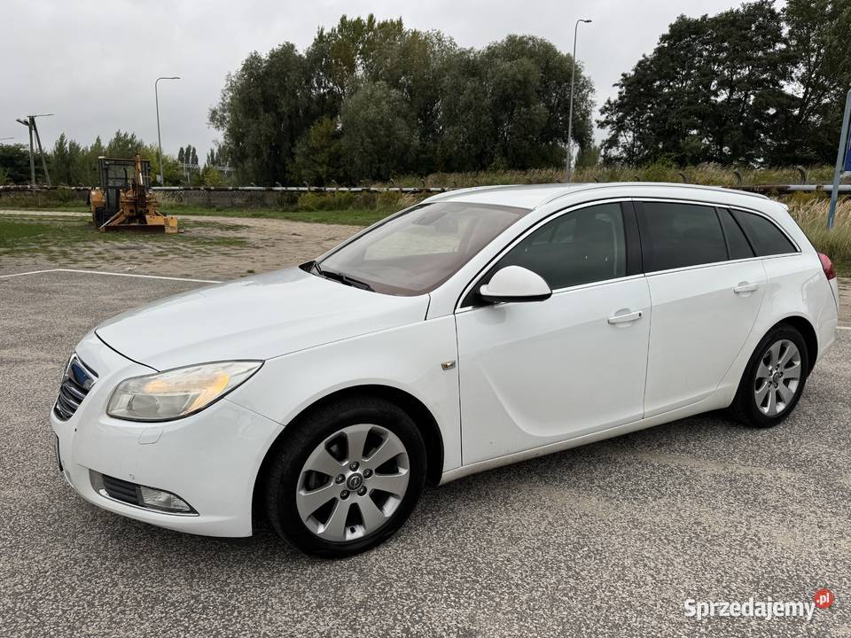 Opel Insignia 20 DIESEL Zarejestrowana Ważne przyciemniane szyby Konin