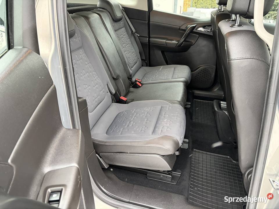 Opel Meriva 14T benz Cosmo podgrzewane fotele Okuniew