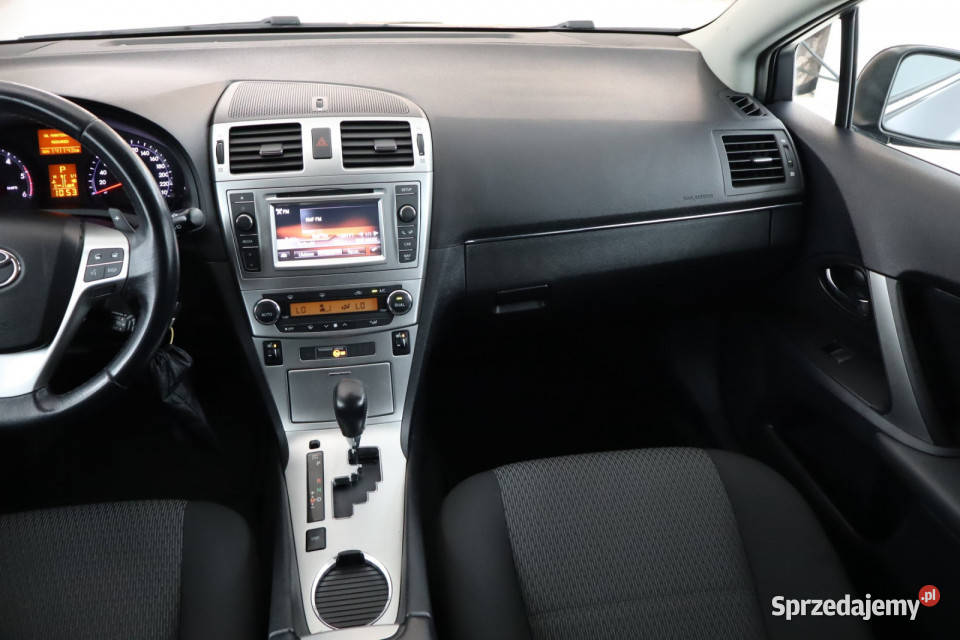 Toyota Avensis 22 DCAT automatyczna sprzedam